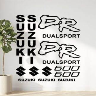 Sort skåret vinylsæt med Suzuki DR logoer til motorcykel
