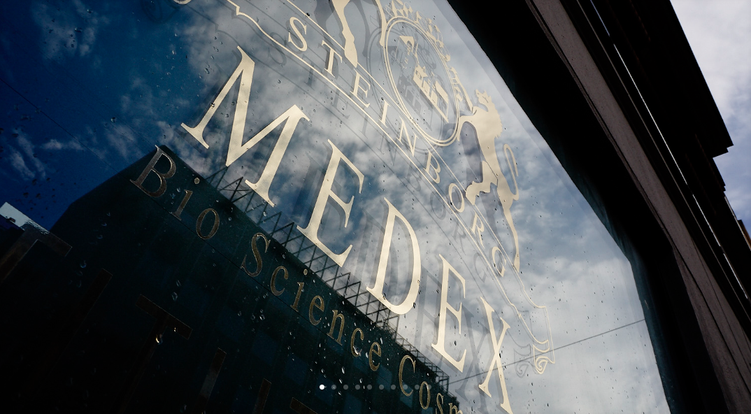 Medex Bio Science Cosmetics – facade skiltning